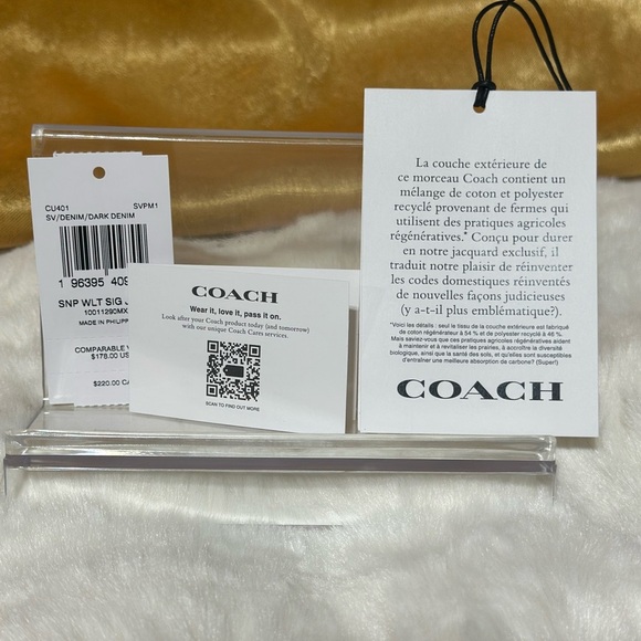 NWT Coach CU401 Snap Wallet Dark Denim Silver Navy Denim Signature Jacquard - Picture 4 of 16